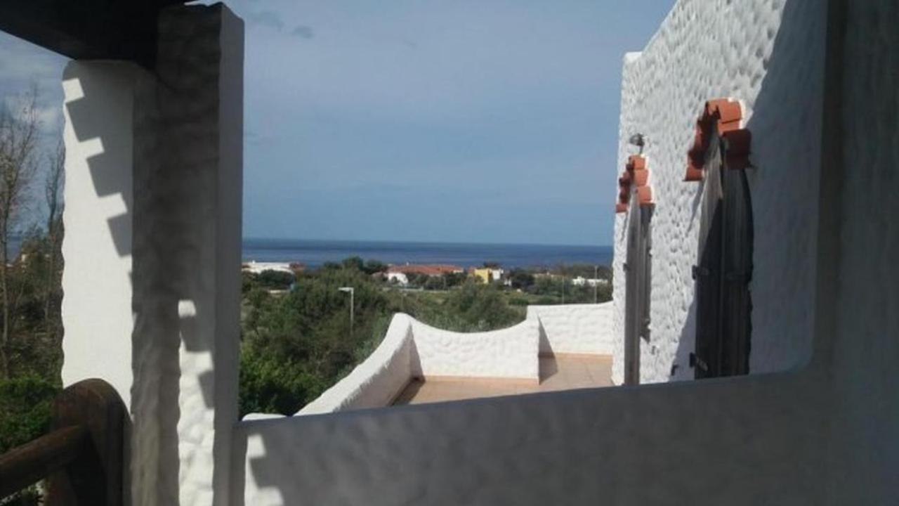 La Calla Bianca Torre dei Corsari Bagian luar foto